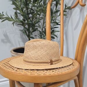 Vintage/Retro Stylish Straw Coastal Summer Neutral Fedora